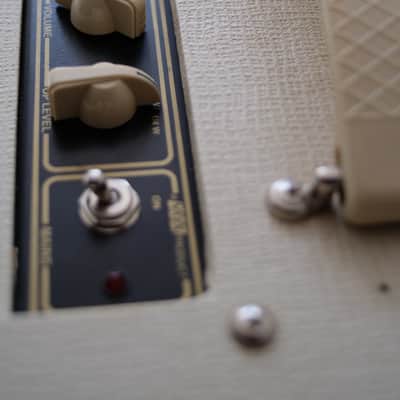 Vox AC4TV 4-Watt 1x10" Guitar Combo 2009 - 2019 - Tan image 6
