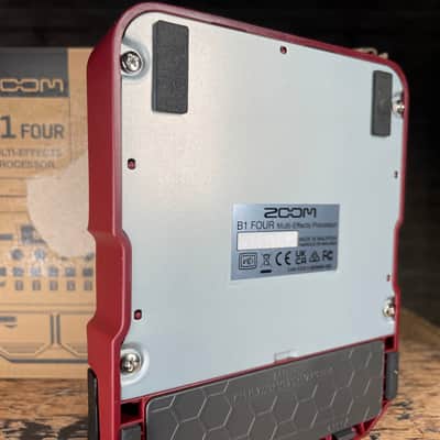Zoom B1 Four Bass Multi-Effects with Original Box image 4