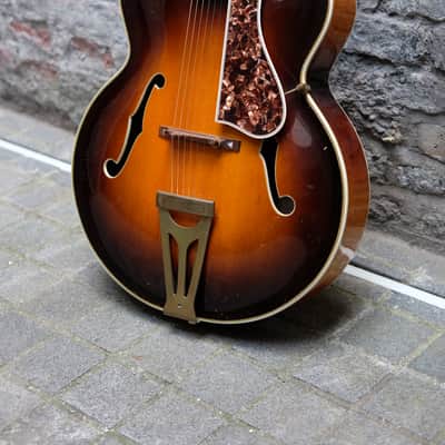 1937 Gibson Super 400 image 4