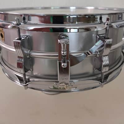 67 Ludwig  Acrolite No. 404-grey matte finish and chrome image 3