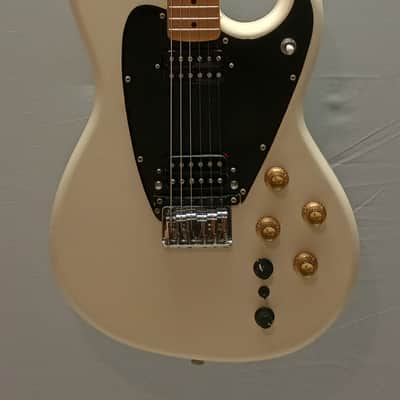 Roland GR-100 1980's? Vintage guitar and synth, must see, local only image 1