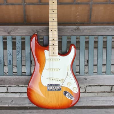 Fender 2018 American Professional Stratocaster Sienna Sunburst image 1