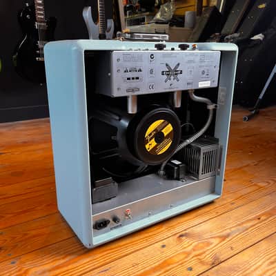 Fender Excelsior Pawn Shop Series 13-Watt 1x15" Guitar Combo - Sonic Blue image 6