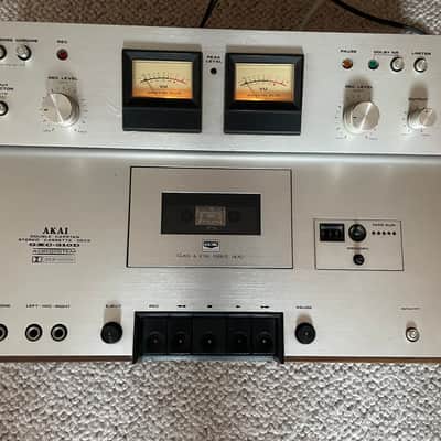 Immagine Vintage Akai GXC-310D Cassette Deck Bundle – Lights Up / Motor Runs (As-Is / For Parts or Repair) - 3