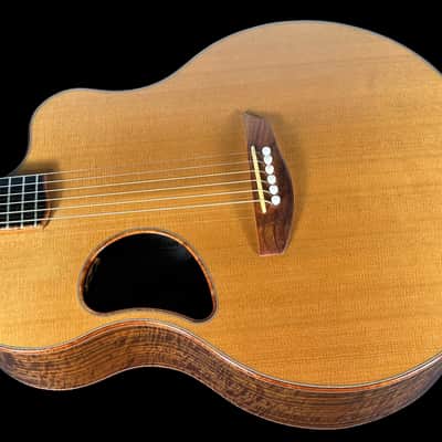 2005 McPherson MG-5.0XP Flamed Walnut Back w Cedar Top and LR Baggs ~ Natural image 2