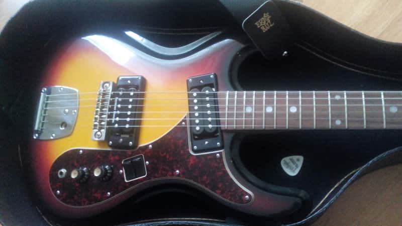 Univox  Hi flier custom 1968 Kurt Cobain mod image 1
