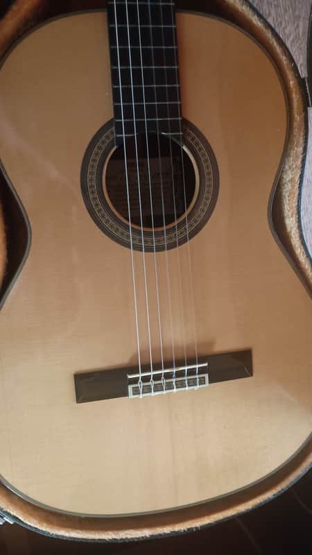 Yamaha GC-7 Grand Concert 1978 signed by maker, - Natural image 1