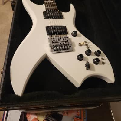 1984 B.C. Rich Bich guitar white Dimarzios Kahler 2-owners EXCELLENT condition Original Receipt!!! image 4