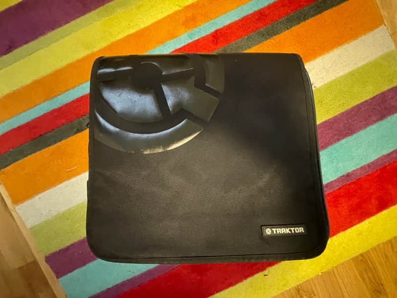 Native Instruments Traktor bag by UDG image 1