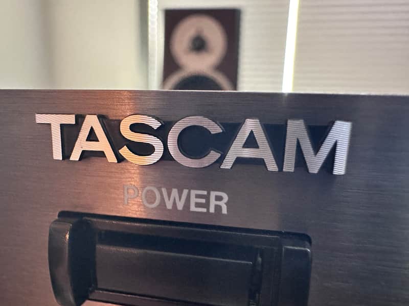 TASCAM DA-3000 Master Recorder 2013 - Black image 1