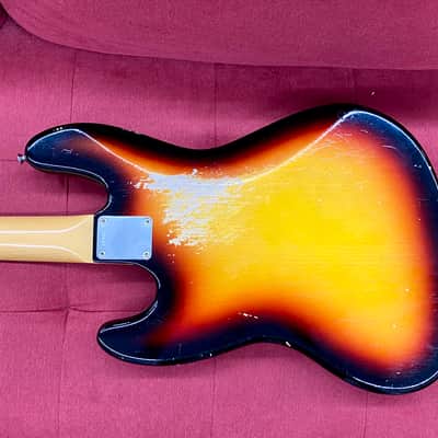 Fender Custom Shop '64 Jazz Bass Relic 2006 - 3-Tone Sunburst image 14