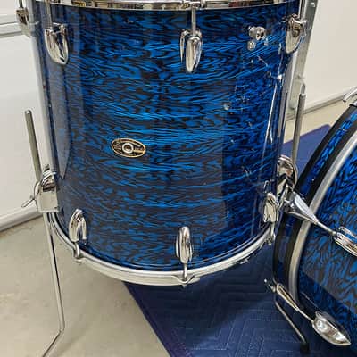 Vintage 1960s Slingerland 13/16/20 Drum Set in Blue Agate image 4