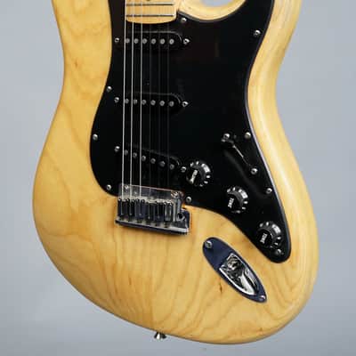 Fender American Deluxe Stratocaster 2005 - Natural stripped image 3