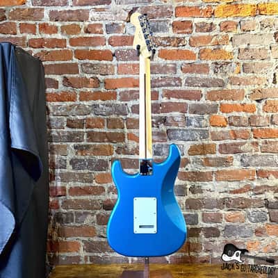 Fender Standard MIM Stratocaster Electric Guitar w/ HSC (2010s - Lake Placid Blue) image 10
