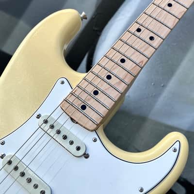 2026 Fender Custom Shop 1968 Stratocaster DLX Closet Classic  Aged Vintage White w/Case image 3