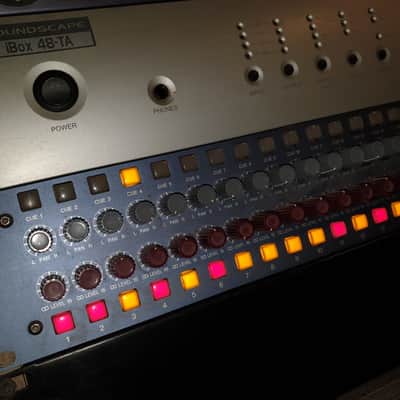 AMS Neve 8816 16-Channel Summing Mixer 2010 - Blue Bild 9
