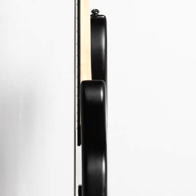 Kramer D-1 Bass, Satin Black | Demo image 7