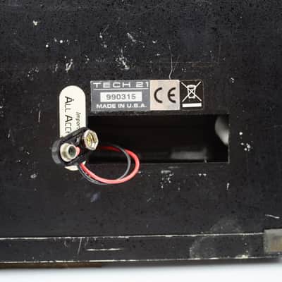 Tech21 SansAmp Programmable Bass Driver DI Made in USA Bass Guitar Effect Pedal 990315 image 6