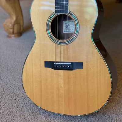 * new info * Larrivee LS-10 (1984-1985) Custom Shop order "Leaf & Flower #1" RARE (Mint-minus) image 3