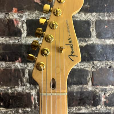 Fender 50th Anniversary American Deluxe Stratocaster (USED) image 4