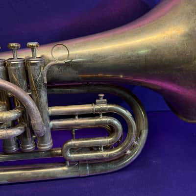 King 1124 Marching Baritone - Lacquer image 7