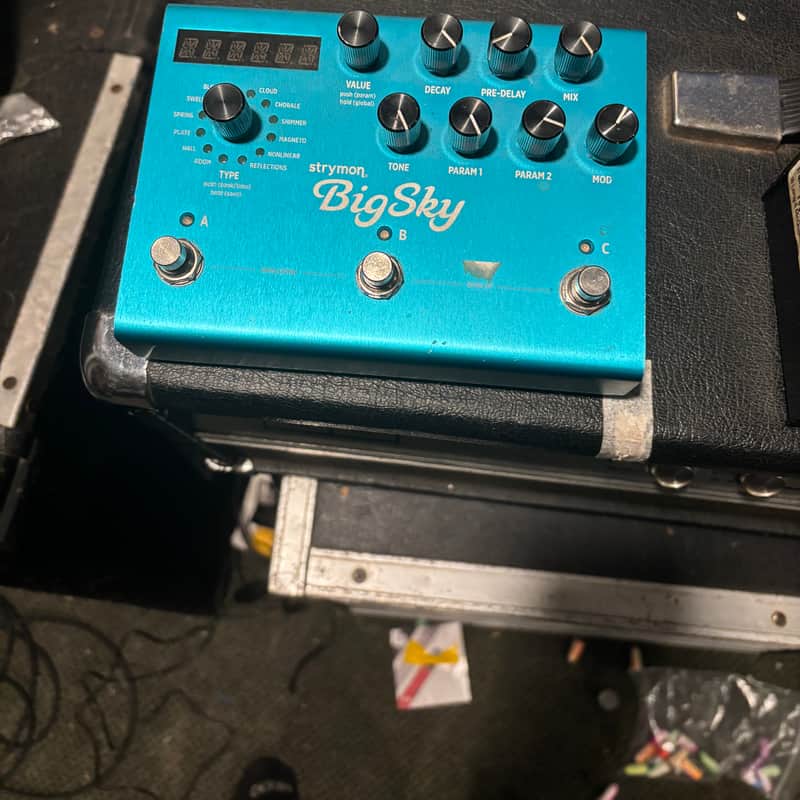 2013 – Present Strymon Big Sky Reverb Blue