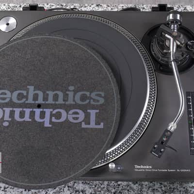 Technics SL-1200MK3 Black Direct Drive Turntable in Very Good condition image 4