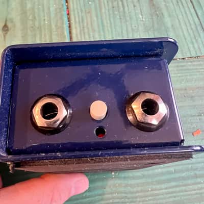 FOR PARTS: Radial Pro48 Active Direct Box 2015 - Blue image 3