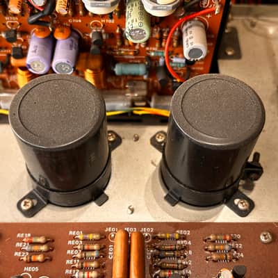 Marantz Model 1040 Vintage HiFi Console Integrated Amplifier image 14
