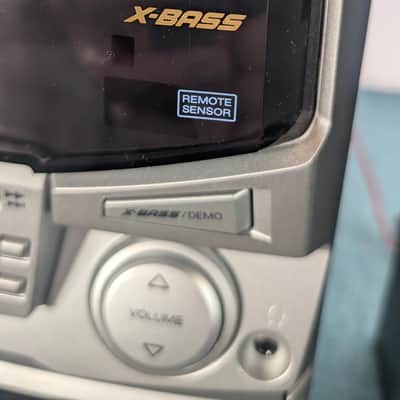 Refurbished Sharp CD-C606 w/Remote 1999 - Silver/Black image 14