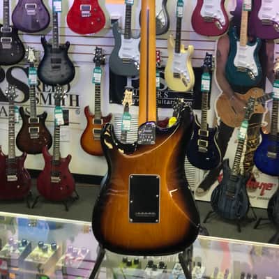 Fender 2021 75th Anniversary American Ultra Luxe Strat, 2 Color Sunburst with Hardshell Case - Pre Owned image 9