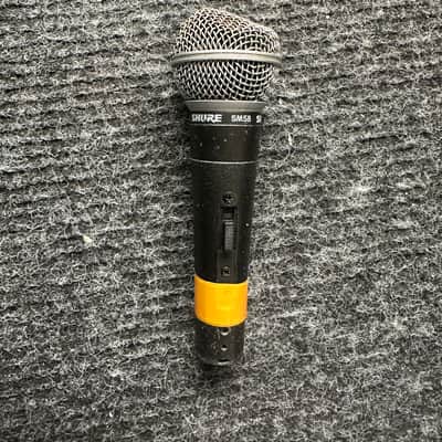 Shure SM58S Handheld Cardioid Dynamic Microphone with On / Off Switch 1984 - Present - Black