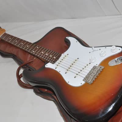 Fender Japan ST62(3TS)'62 Stratocaster 3-Tone Electric Guitar Ref No 6617 image 1