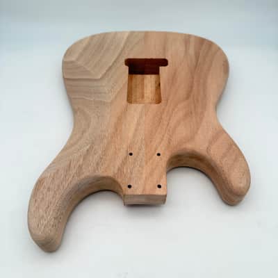 HooDoo Stratocaster Body Mahogany 2-Piece Unfinished Light hsb6353 image 7