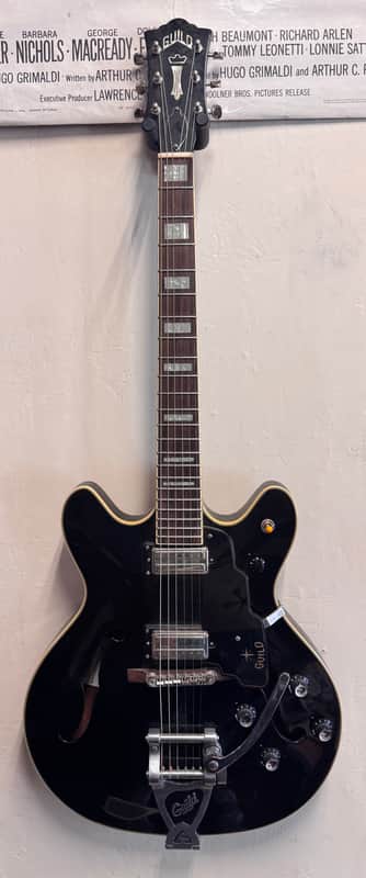*RARE!* Guild Newark St. Collection Starfire V w/OHSC image 1