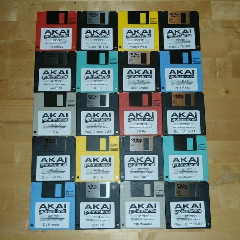 Akai MPC 2000XL x20 Diskettes Drum Kit Sounds Samples Floppies Floppy imagen 1