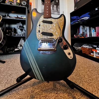 Fender Mustang 1969 Competition Burgundy (Blue) image 2