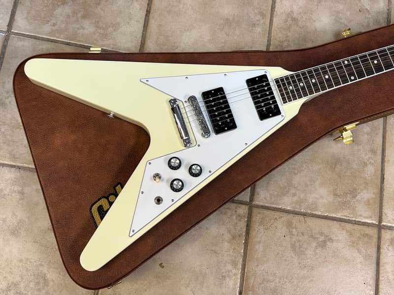 2024 Gibson USA '70s Flying V Electric Guitar Classic White image 1