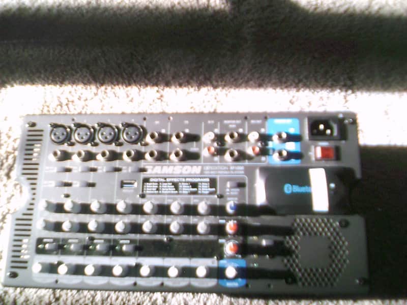 Samson XP1000 Expedition Series Powered Mixer/Amplifier image 1
