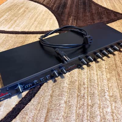 dbx 286A Mic Preamp/Processor image 2