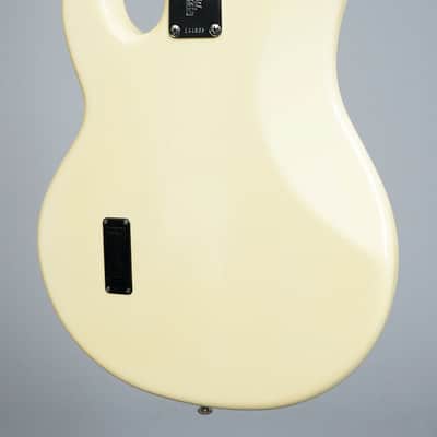 Ernie Ball Music Man Stingray 4 3EQ  2005 - White image 6