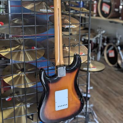 Fender Vintera II ’70s Stratocaster Maple 3-Color Sunburst 2023 – New 2023 image 11
