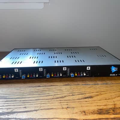API 3124+ 4-Channel Mic Preamp 2000 - 2016 - Black image 1
