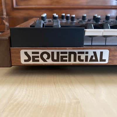 Dave Smith Instruments Prophet 6 49-Key 6-Voice Polyphonic Synthesizer 2015 - 2018 - Black with Wood Sides image 10