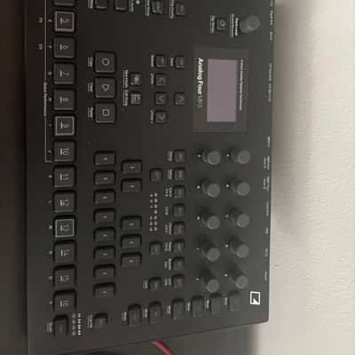 Elektron Analog Four MKII 4-Voice Tabletop Analog Synthesizer 2020 - Present - Black