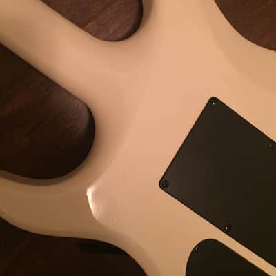Carvin DC135 w/ Carvin/Kahler Floyd Rose + More! 1993 Antique White Kiesel image 15