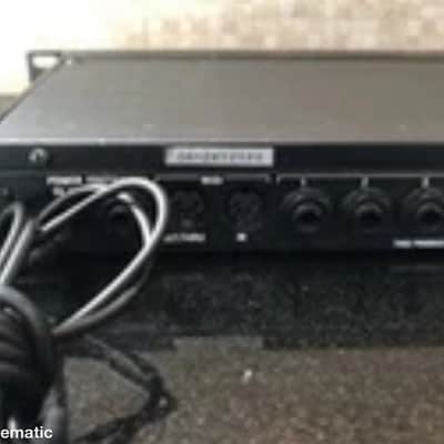 Alesis D4 with 9 DDrum triggers and all the cords image 5
