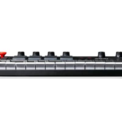 Akai Professional MPK Mini Play image 4