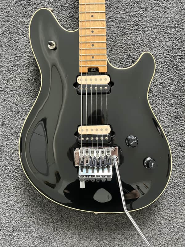 Peavey EVH Wolfgang Black 1996 – Pre-Patent – Low Serial #252 – Early USA EVH image 1