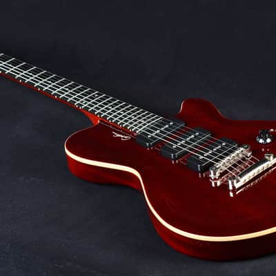Godin  Icon Type 3 Lollar P90 Burgundy image 4